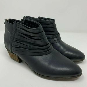 Clarks Spye Celeste Black Leather Ankle Bootie 6 M